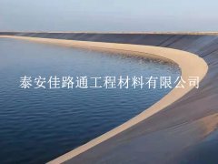 垃圾填埋場施工中如何確保防滲土工膜作用？