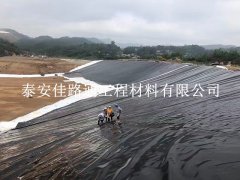 如何鋪設(shè)垃圾填埋場(chǎng)防滲膜能夠發(fā)揮好的作用？