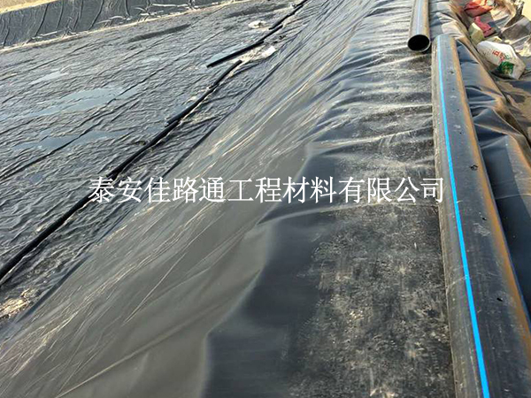 防滲土工膜“延年益壽”有妙招！5個(gè)實(shí)用技巧延