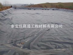 人工湖防滲膜效果差？6 大原因讓防滲功能 “打