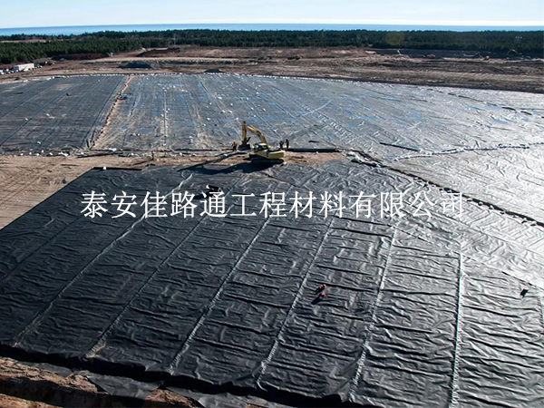 藕池防滲膜用不久？這些延長(zhǎng)壽命的因素要抓牢