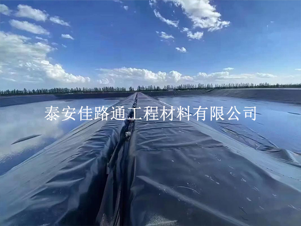 尾礦庫(kù)防滲土工膜搭接：這樣操作才防漏